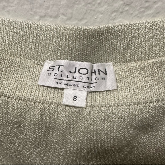 St. John Collection Women's size 8 cream with black trim knit pencil skirt. - Picture 6 of 7